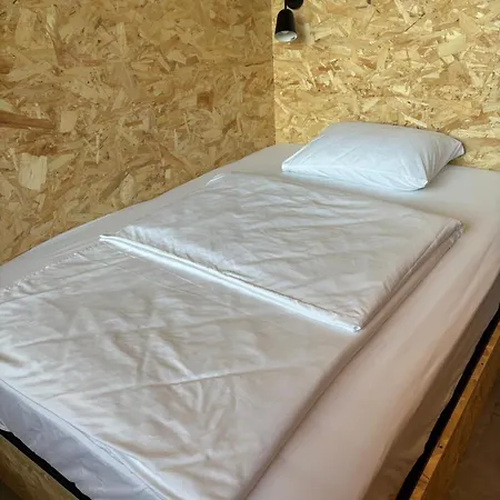 Delo 2.0. * Λιουμπλιάνα